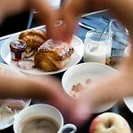 Aura Castle Pensión Picquigny