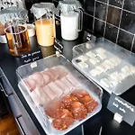 Aura Castle Pensión 4*