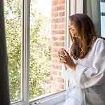 Aura Castle Pensión 4*