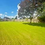 Aura Castle 4*