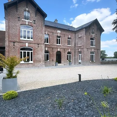 Гостевой дом Aura Castle Picquigny